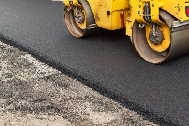 Best Driveway Pavers Contractor  in Lost Hills, CA